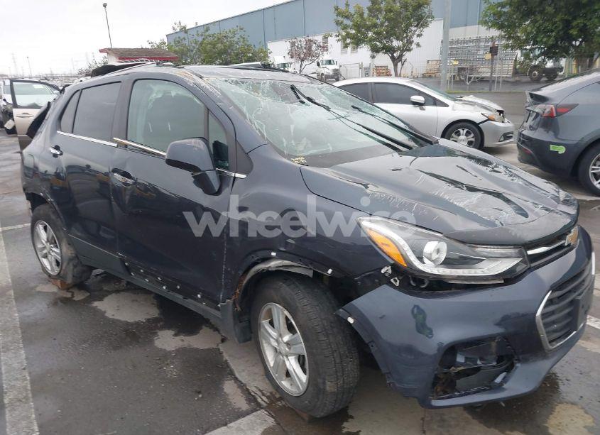 Photo 13 of 2018 Chevrolet Trax LT (VIN 3GNCJLSB7JL240832)