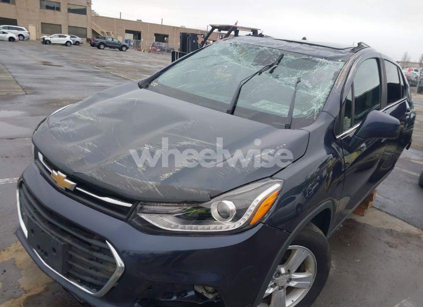 Photo 14 of 2018 Chevrolet Trax LT (VIN 3GNCJLSB7JL240832)
