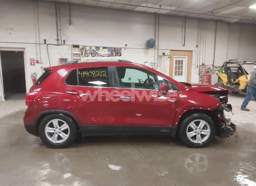 Photo 14 of 2018 Chevrolet Trax LT (VIN 3GNCJLSB7JL264192)