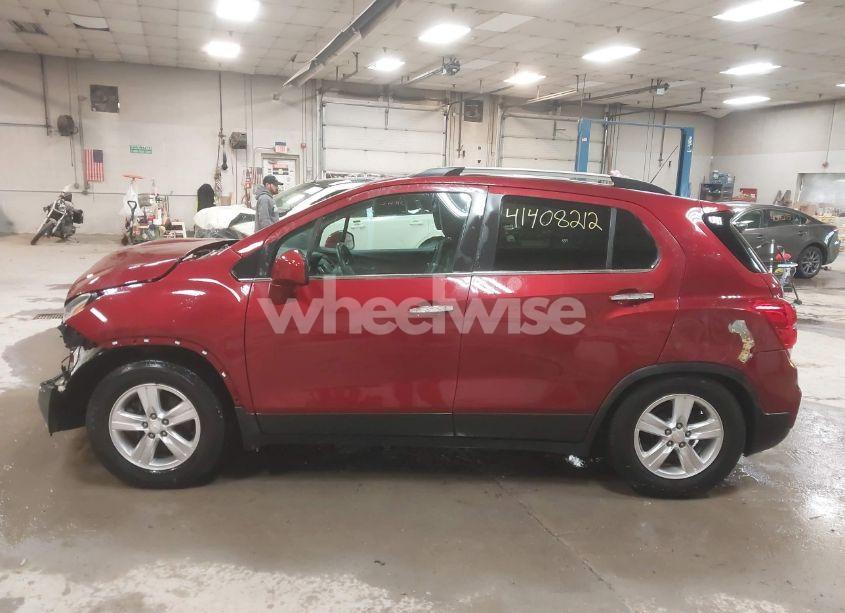Photo 15 of 2018 Chevrolet Trax LT (VIN 3GNCJLSB7JL264192)