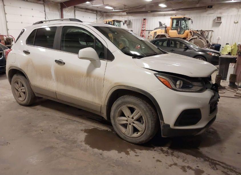 2018 Chevrolet Trax LT (VIN 3GNCJLSB7JL360565) main photo