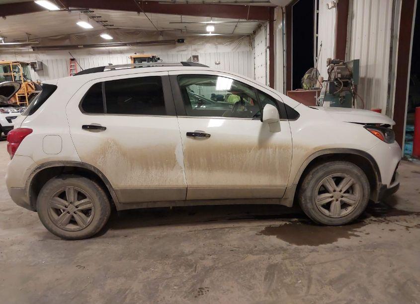 Photo 13 of 2018 Chevrolet Trax LT (VIN 3GNCJLSB7JL360565)