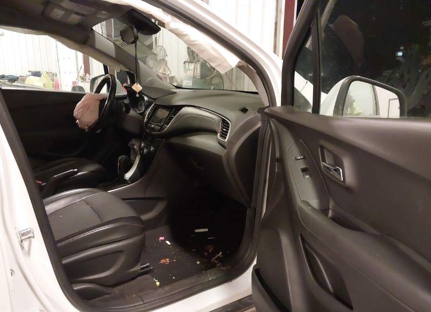 Photo 5 of 2018 Chevrolet Trax LT (VIN 3GNCJLSB7JL360565)