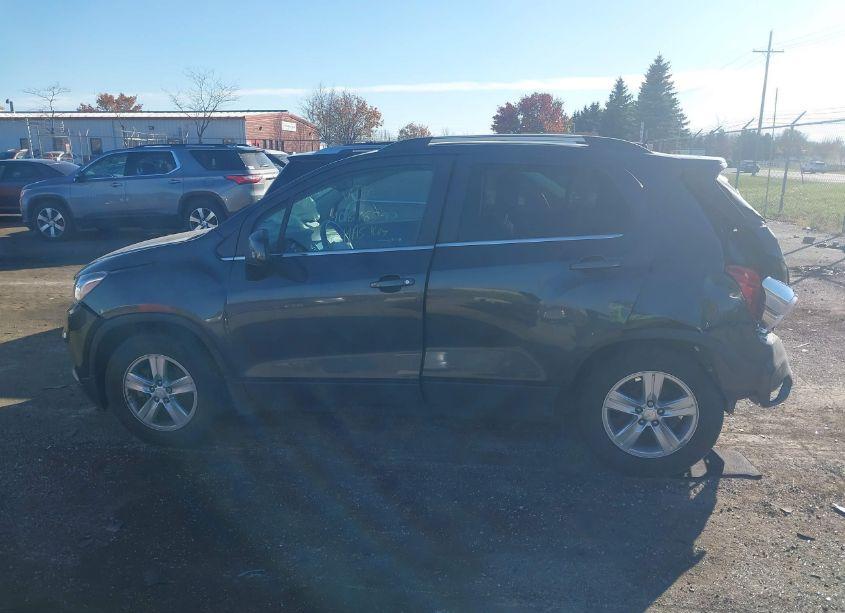 Photo 14 of 2019 Chevrolet Trax LT (VIN 3GNCJLSB7KL304661)