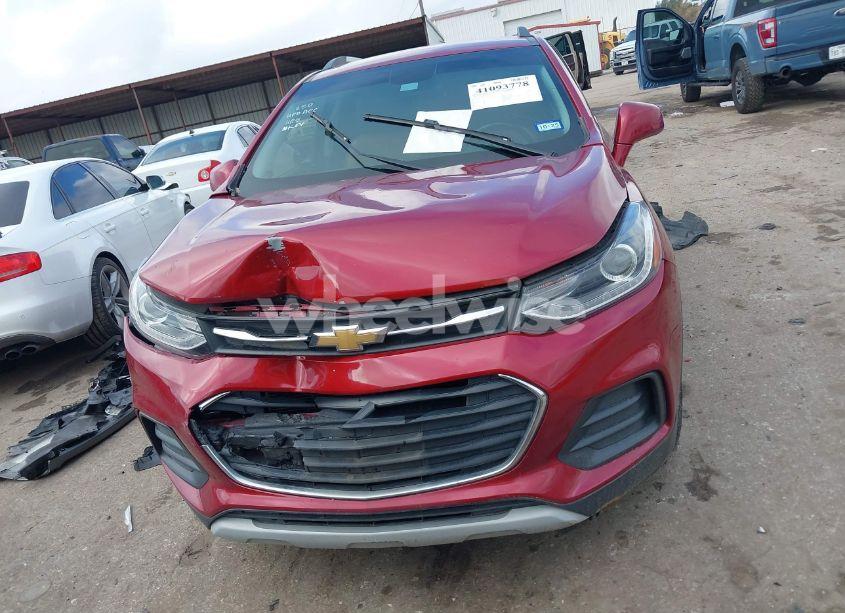 Photo 13 of 2019 Chevrolet Trax LT (VIN 3GNCJLSB7KL405425)