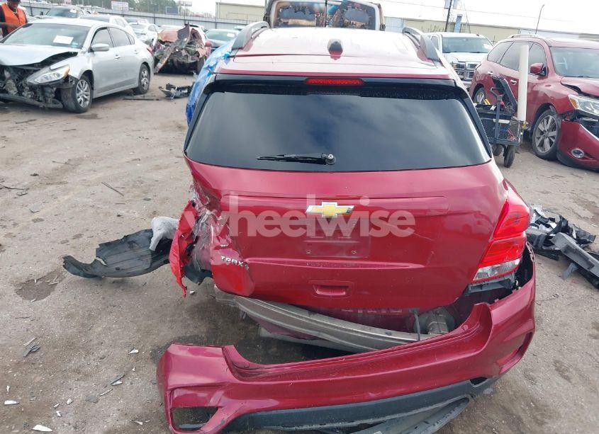 Photo 17 of 2019 Chevrolet Trax LT (VIN 3GNCJLSB7KL405425)