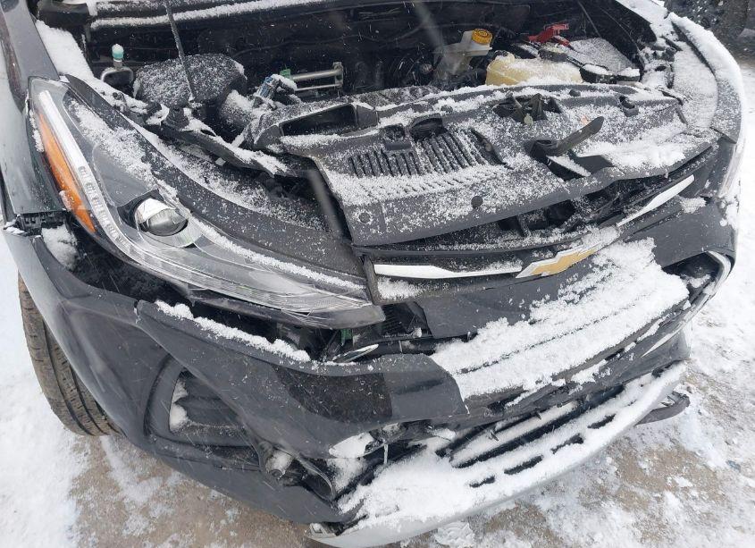 Photo 6 of 2020 Chevrolet Trax FWD LT (VIN 3GNCJLSB7LL233561)