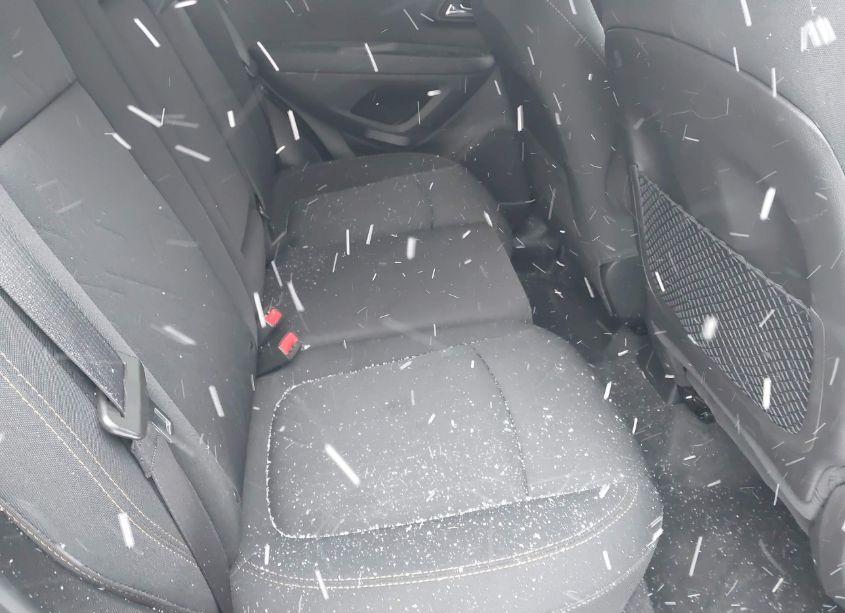 Photo 8 of 2020 Chevrolet Trax FWD LT (VIN 3GNCJLSB7LL233561)