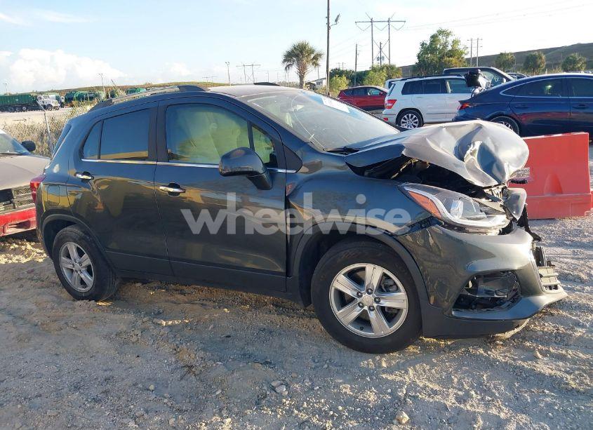 Photo 13 of 2020 Chevrolet Trax FWD LT (VIN 3GNCJLSB7LL268066)