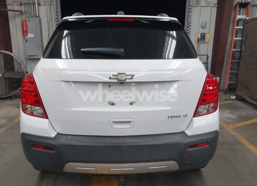 Photo 16 of 2016 Chevrolet Trax LT (VIN 3GNCJLSB8GL152879)