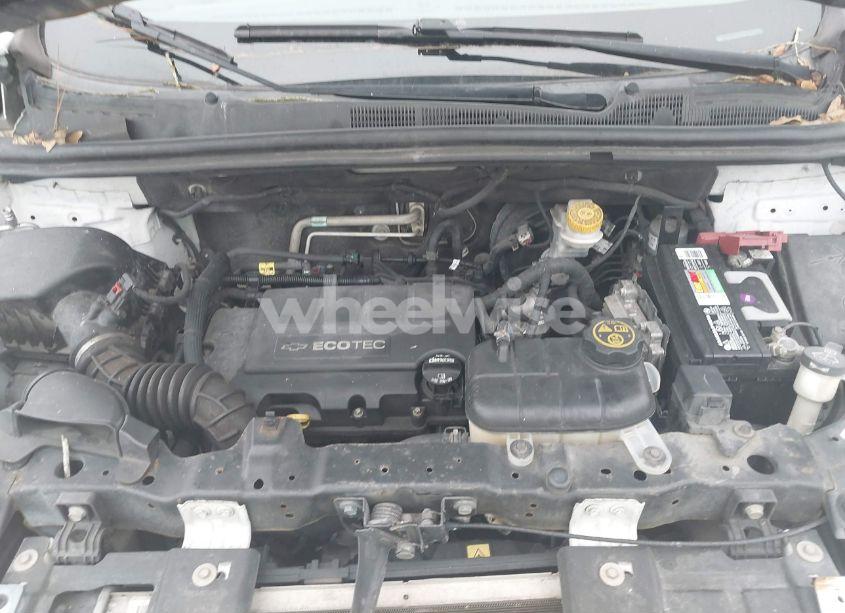 Photo 10 of 2016 Chevrolet Trax LT (VIN 3GNCJLSB8GL256708)