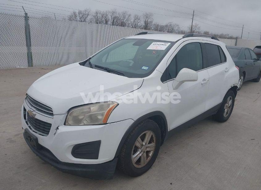 Photo 12 of 2016 Chevrolet Trax LT (VIN 3GNCJLSB8GL256708)