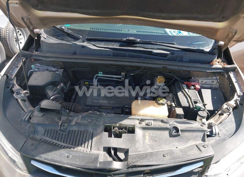 Photo 10 of 2018 Chevrolet Trax LT (VIN 3GNCJLSB8JL207404)