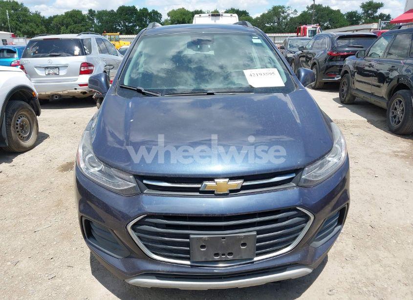 Photo 12 of 2018 Chevrolet Trax LT (VIN 3GNCJLSB8JL252620)