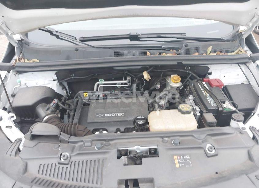 Photo 10 of 2018 Chevrolet Trax LT (VIN 3GNCJLSB8JL293202)