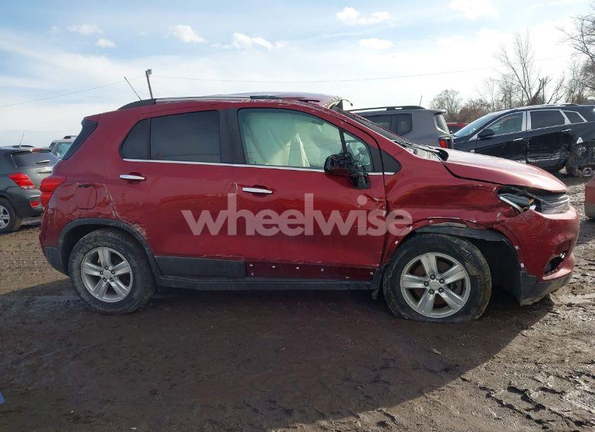 Photo 12 of 2018 Chevrolet Trax LT (VIN 3GNCJLSB8JL312525)