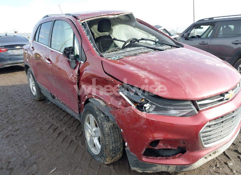 Photo 16 of 2018 Chevrolet Trax LT (VIN 3GNCJLSB8JL312525)