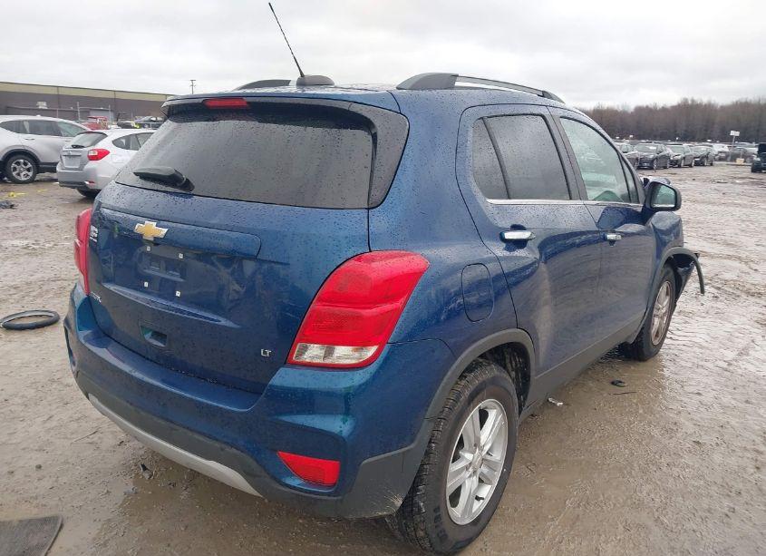 Photo 4 of 2019 Chevrolet Trax LT (VIN 3GNCJLSB8KL370961)