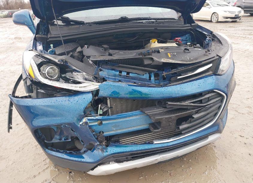 Photo 6 of 2019 Chevrolet Trax LT (VIN 3GNCJLSB8KL370961)