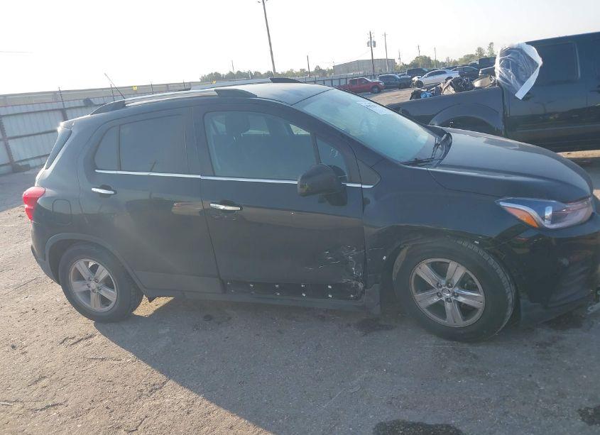 Photo 13 of 2019 Chevrolet Trax LT (VIN 3GNCJLSB8KL396881)