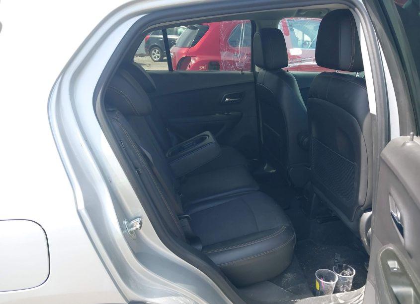 Photo 8 of 2020 Chevrolet Trax FWD LT (VIN 3GNCJLSB8LL238056)