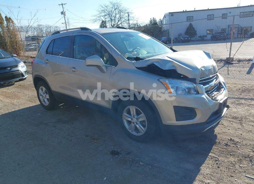 2016 Chevrolet Trax LT (VIN 3GNCJLSB9GL259407) main photo
