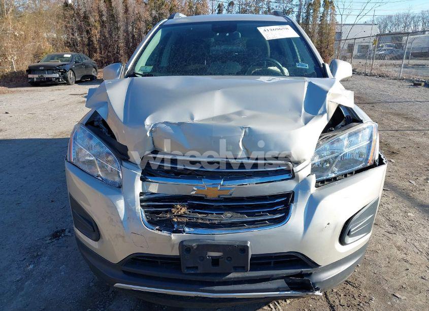 Photo 6 of 2016 Chevrolet Trax LT (VIN 3GNCJLSB9GL259407)