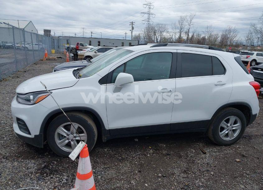 Photo 14 of 2017 Chevrolet Trax LT (VIN 3GNCJLSB9HL132562)