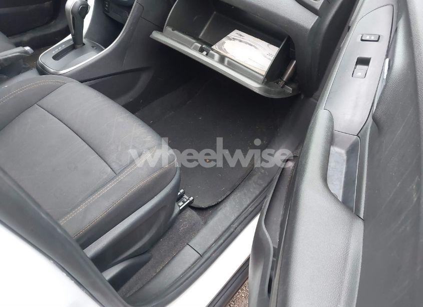 Photo 5 of 2017 Chevrolet Trax LT (VIN 3GNCJLSB9HL132562)