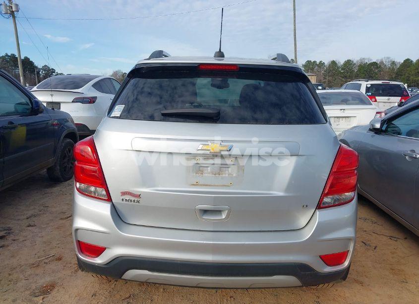 Photo 16 of 2017 Chevrolet Trax LT (VIN 3GNCJLSB9HL146316)