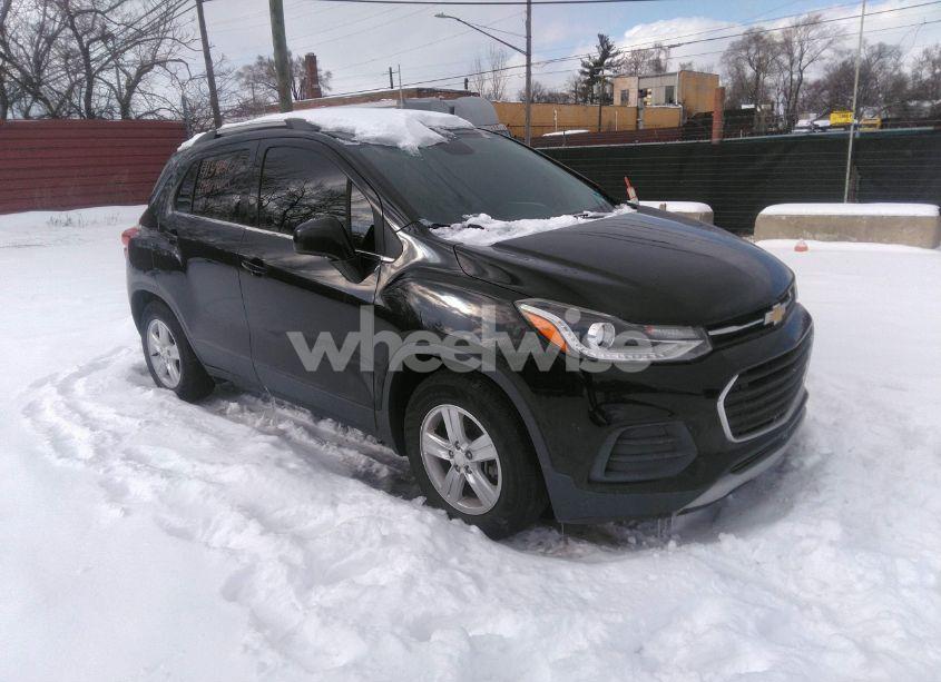 2017 Chevrolet Trax LT (VIN 3GNCJLSB9HL190994) main photo