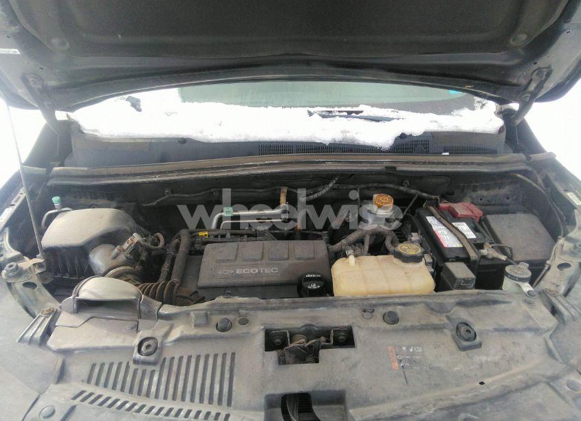 Photo 10 of 2017 Chevrolet Trax LT (VIN 3GNCJLSB9HL190994)