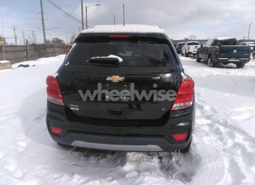 Photo 16 of 2017 Chevrolet Trax LT (VIN 3GNCJLSB9HL190994)