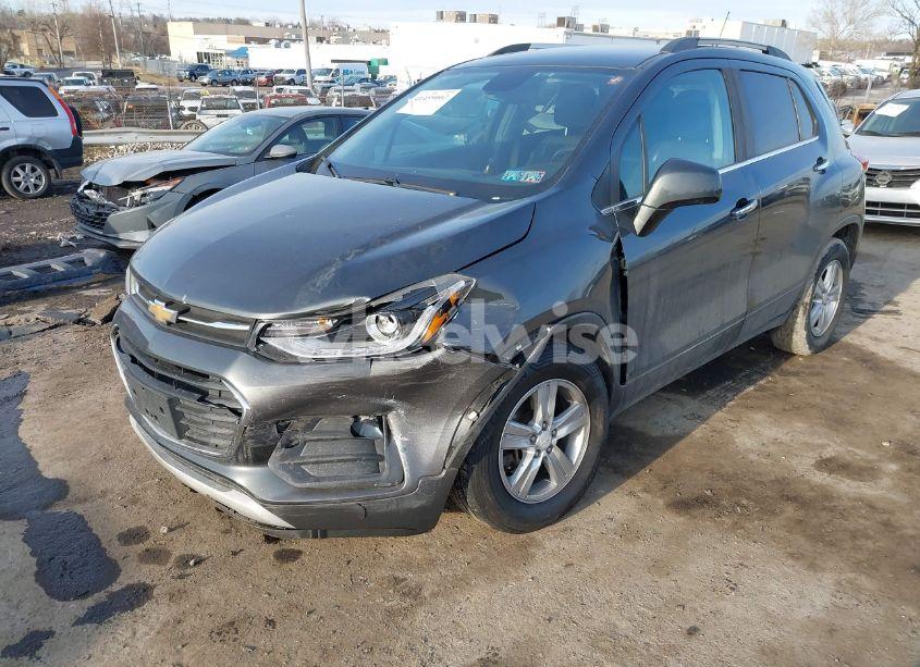 Photo 6 of 2017 Chevrolet Trax LT (VIN 3GNCJLSB9HL288147)