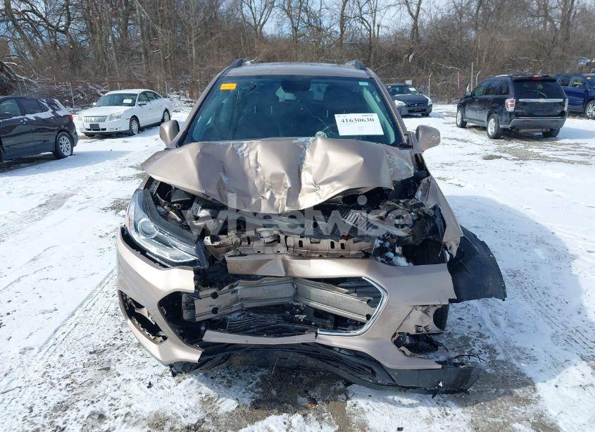 Photo 12 of 2018 Chevrolet Trax LT (VIN 3GNCJLSB9JL215625)