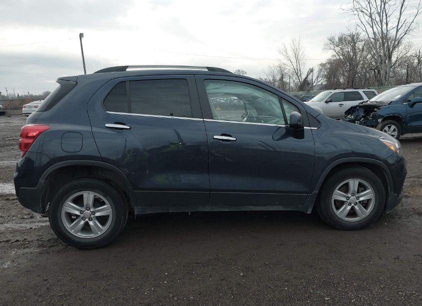 Photo 13 of 2018 Chevrolet Trax LT (VIN 3GNCJLSB9JL327308)