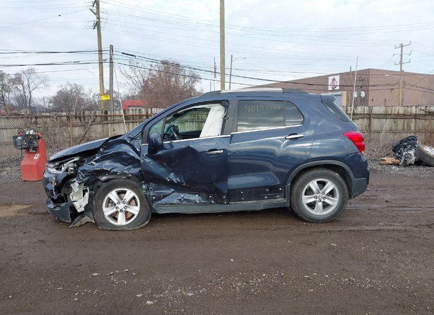 Photo 14 of 2018 Chevrolet Trax LT (VIN 3GNCJLSB9JL327308)