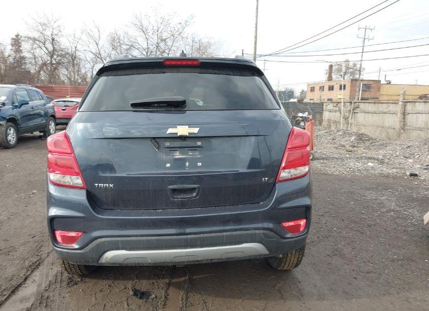 Photo 16 of 2018 Chevrolet Trax LT (VIN 3GNCJLSB9JL327308)