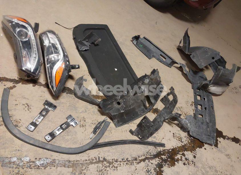 Photo 12 of 2018 Chevrolet Trax LT (VIN 3GNCJLSB9JL345629)