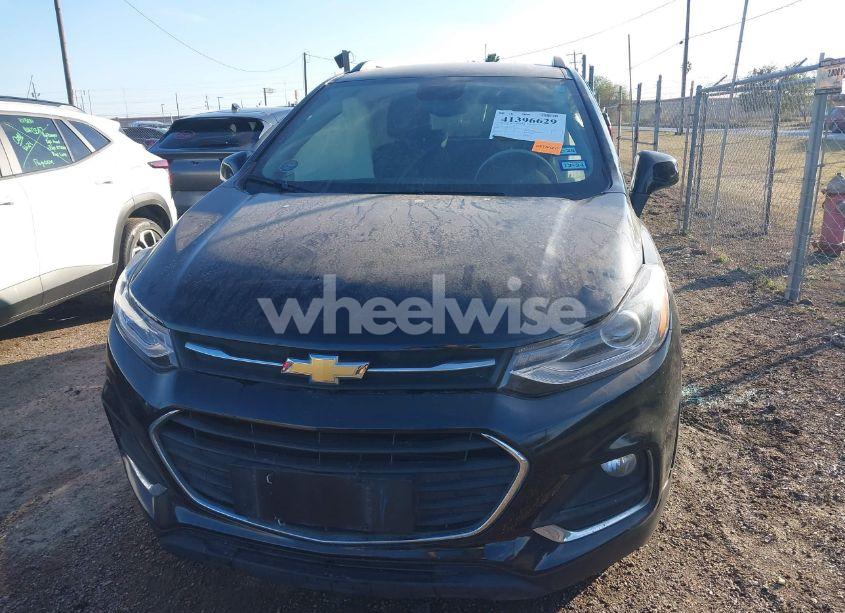 Photo 12 of 2019 Chevrolet Trax LT (VIN 3GNCJLSB9KL149059)