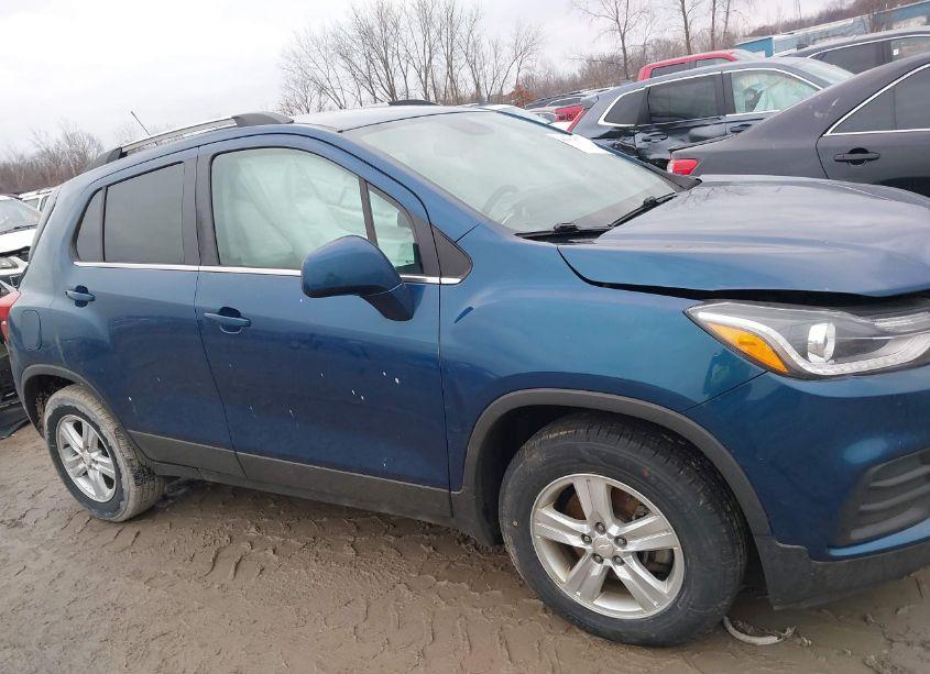 Photo 13 of 2020 Chevrolet Trax FWD LT (VIN 3GNCJLSB9LL223338)