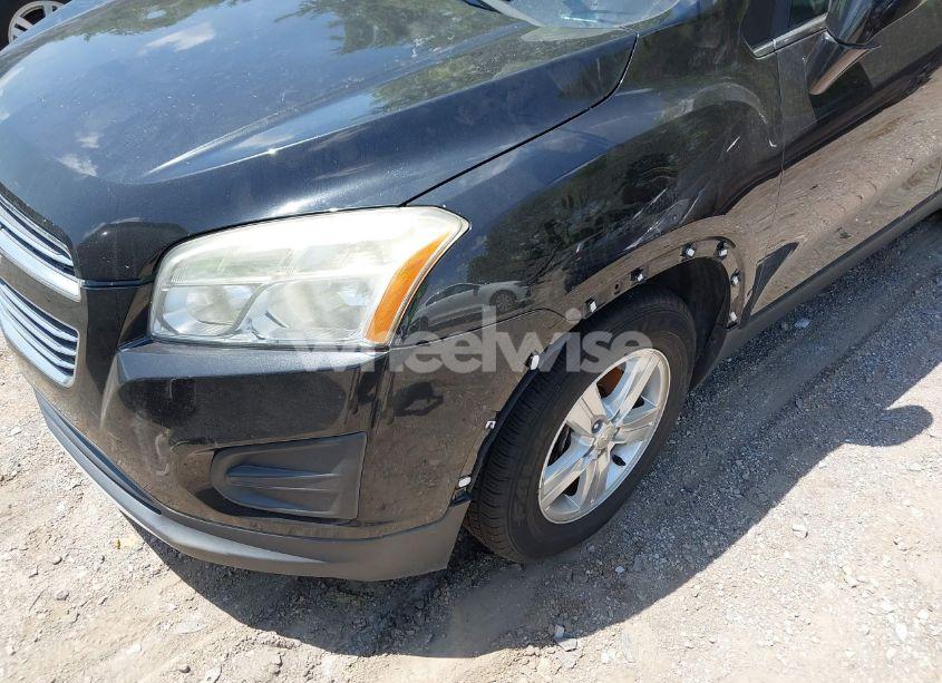 Photo 12 of 2015 Chevrolet Trax LT (VIN 3GNCJLSBXFL170721)