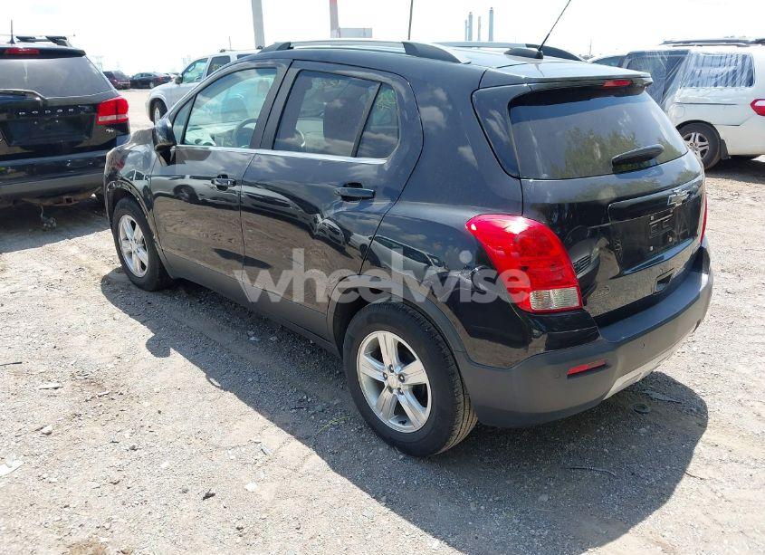Photo 3 of 2015 Chevrolet Trax LT (VIN 3GNCJLSBXFL170721)
