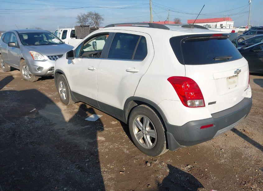 Photo 3 of 2015 Chevrolet Trax LT (VIN 3GNCJLSBXFL213762)