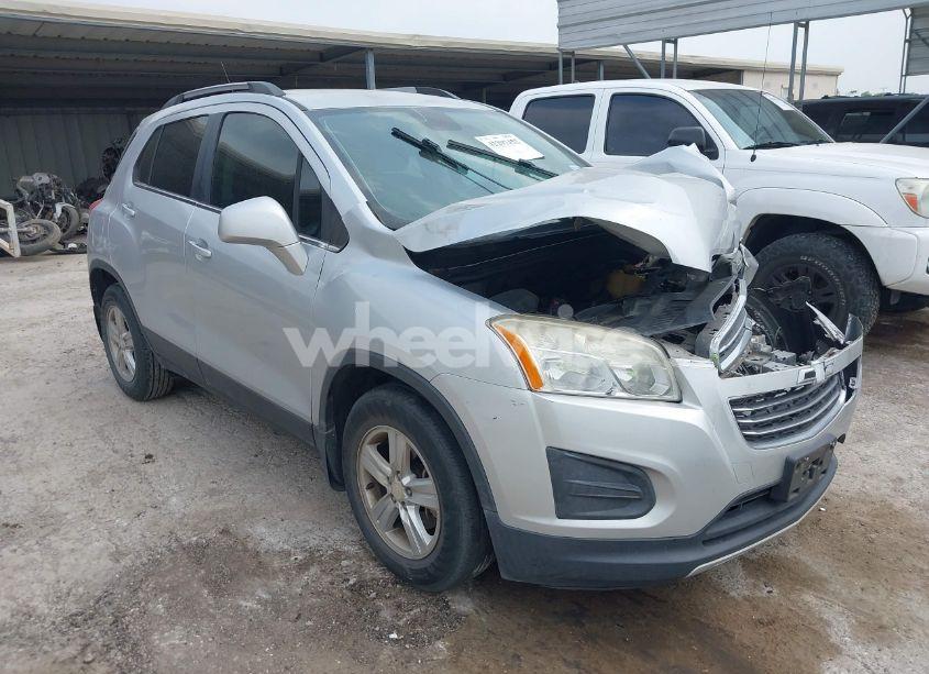 2016 Chevrolet Trax LT (VIN 3GNCJLSBXGL126574) main photo