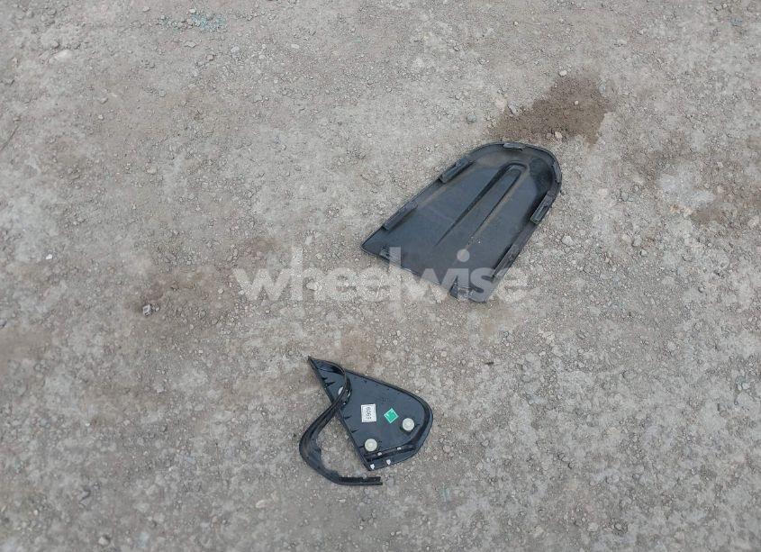 Photo 12 of 2016 Chevrolet Trax LT (VIN 3GNCJLSBXGL126574)