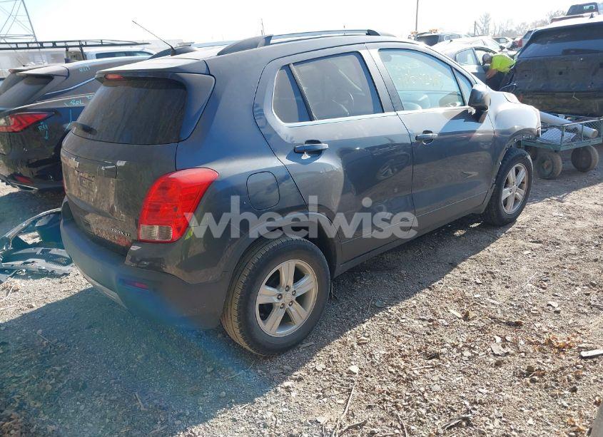 Photo 4 of 2016 Chevrolet Trax LT (VIN 3GNCJLSBXGL171790)