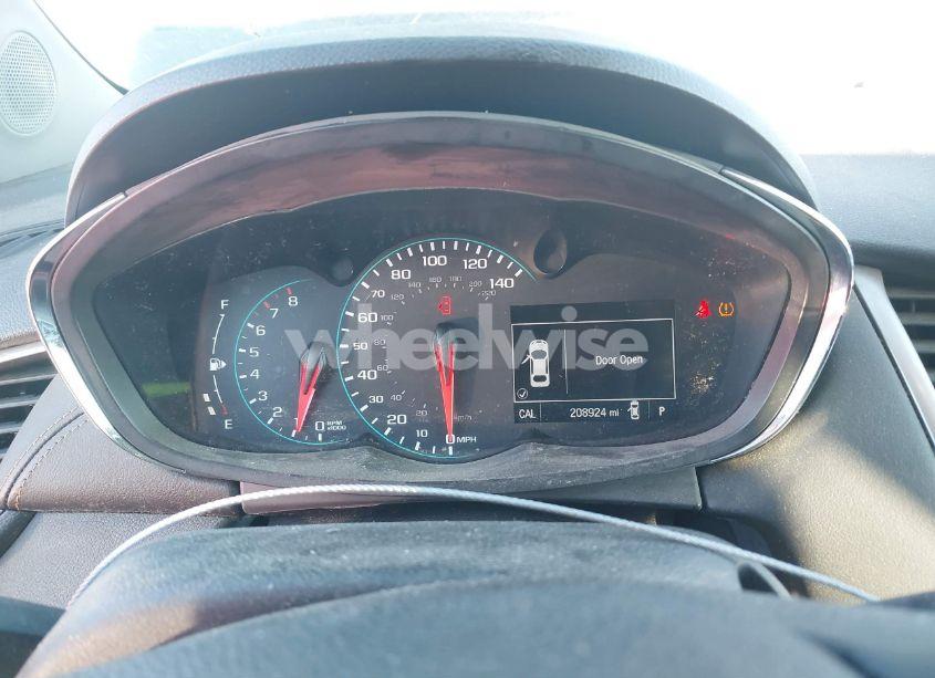 Photo 7 of 2017 Chevrolet Trax LT (VIN 3GNCJLSBXHL255075)