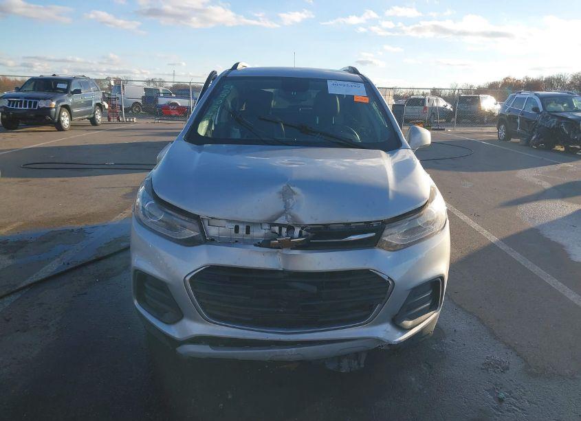 Photo 11 of 2017 Chevrolet Trax LT (VIN 3GNCJLSBXHL255500)