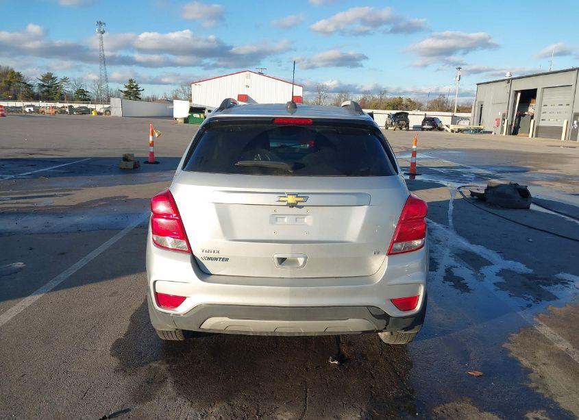 Photo 15 of 2017 Chevrolet Trax LT (VIN 3GNCJLSBXHL255500)